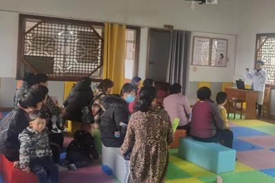 開啟0-3嬰幼兒家庭照護(hù)新時(shí)代 讓教育之美飛入尋常百姓家